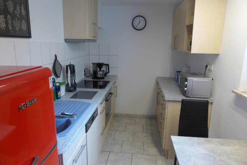 Emmerthal Wunderschone Komplett Neu Eingerichtete Wohnung מראה חיצוני תמונה
